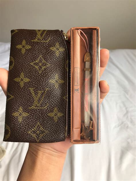 louis vuitton small keychain wallet|louis vuitton key case wallet.